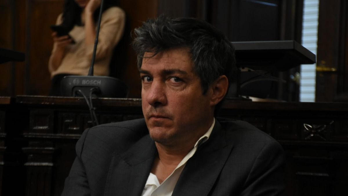 Pablo Priore pedirá la remoción de la diputada nacional Lourdes Arrieta. Pablo Priore pedirá la remoción de la diputada nacional Lourdes Arrieta.