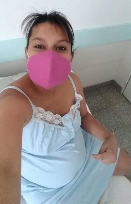 Geraldine Oro, que tenía 26 años, se realizó una ligadura de trompas luego de una cesárea en el hospital Paroissien de Maipú y su familia pide justicia y denuncia mala praxis.