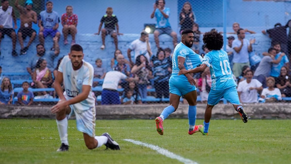 La Bestia Maximiliano Herrera es uno de los goleadores de Gutiérrez Sport Club.