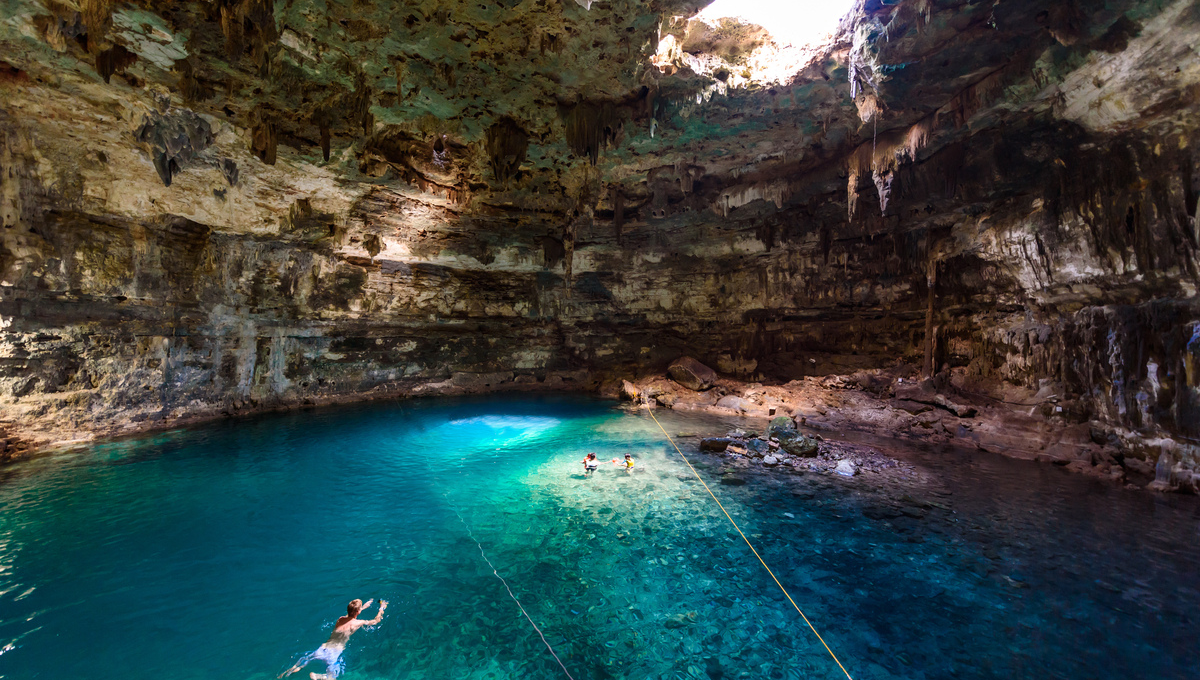 Lo mejor del cenote Samulá con aguas cristalinas que se puede encontrar en México.