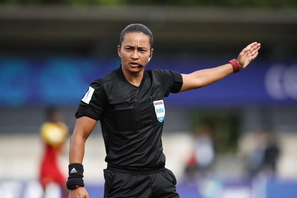 La árbitra brasilera Edina Alves será la árbitra principal. La árbitra brasilera Edina Alves será la árbitra principal.