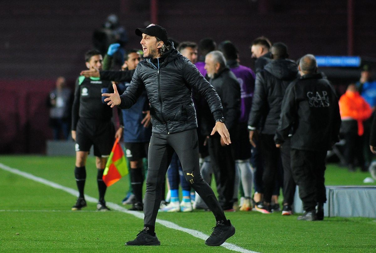 Luis Zubeldía llevó a la Liga de Quito a su cuarta final internacional Luis Zubeldía llevó a la Liga de Quito a su cuarta final internacional