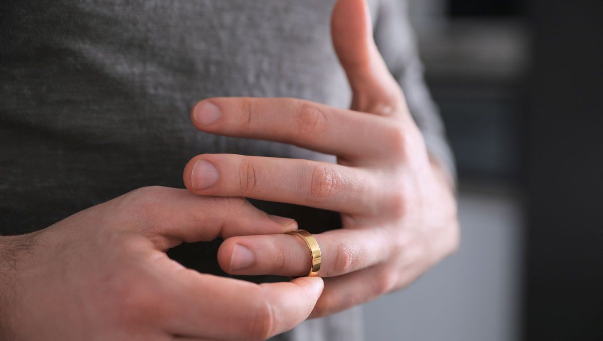 El 3 de junio de 1987 se promulgó la ley que permitió disolver legalmente el matrimonio y volver a casarse en el país. El 3 de junio de 1987 se promulgó la ley que permitió disolver legalmente el matrimonio y volver a casarse en el país.