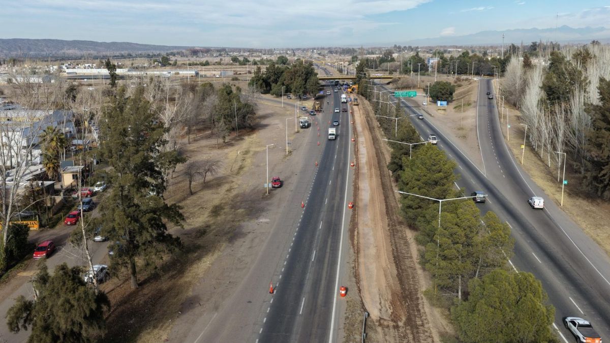 La restricción de tránsito en el Acceso Sur, entre Malabia y Boedo estaba prevista para este miércoles, pero fue postergada por lluvias. La restricción de tránsito en el Acceso Sur, entre Malabia y Boedo estaba prevista para este miércoles, pero fue postergada por lluvias.