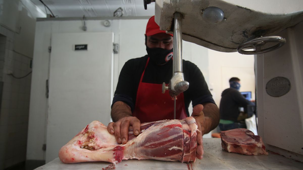 El asado por las nubes. La carne bovina aumentó principalmente en este 2020 y el consumo interno cayó al nivel más bajo en décadas, según un informe privado.