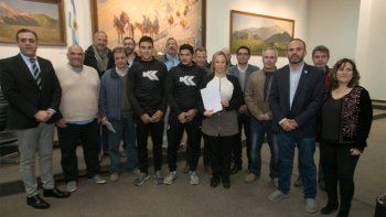 Siguen los reconocimientos para los campeones del mundo de futsal
