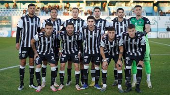 Gimnasia y Esgrima empató con Estudiantes, en Río Cuarto, y sigue en los primeros puestos