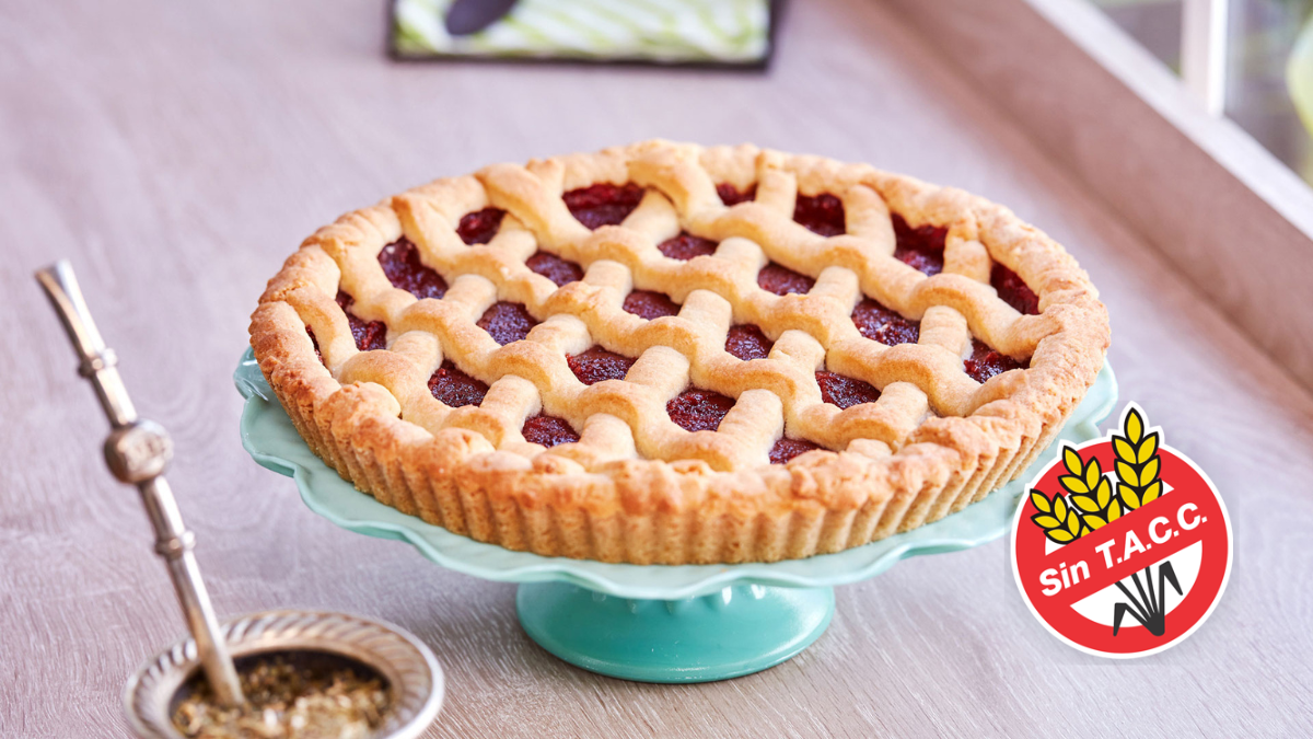 Puedes acompañar esta deliciosa receta de pastafrola sin TACC con café o mates. Puedes acompañar esta deliciosa receta de pastafrola sin TACC con café o mates.