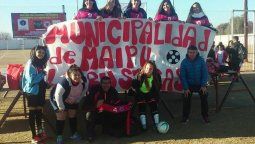 Notable crecimiento del fútbol femenino en los barrios de Mendoza