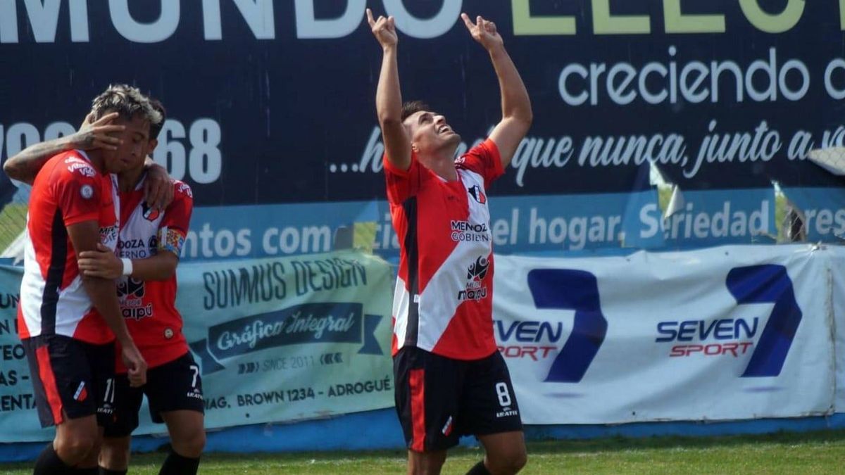 Fausto Montero marcó su tercer gol con la camiseta del Deportivo Maipú.