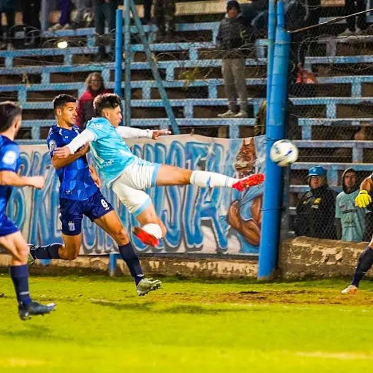 Cristiain Estigarribia se refirió al gran momento de Gutiérrez Sport Club. Cristiain Estigarribia se refirió al gran momento de Gutiérrez Sport Club.