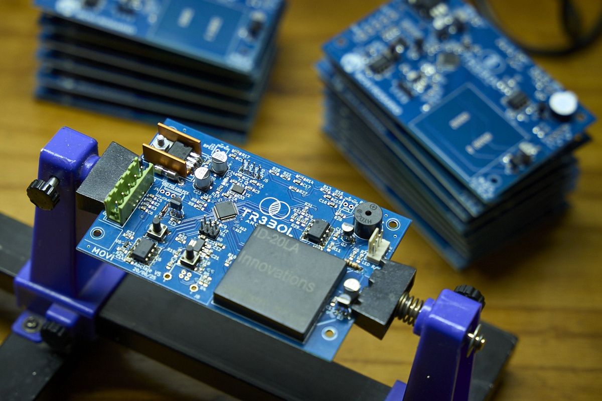 El emprendimiento de Guadalupe y Emanuel alcanzó en menos de tres años más de 700 desarrollos en tecnología para industrias nacionales y extranjeras. El emprendimiento de Guadalupe y Emanuel alcanzó en menos de tres años más de 700 desarrollos en tecnología para industrias nacionales y extranjeras.