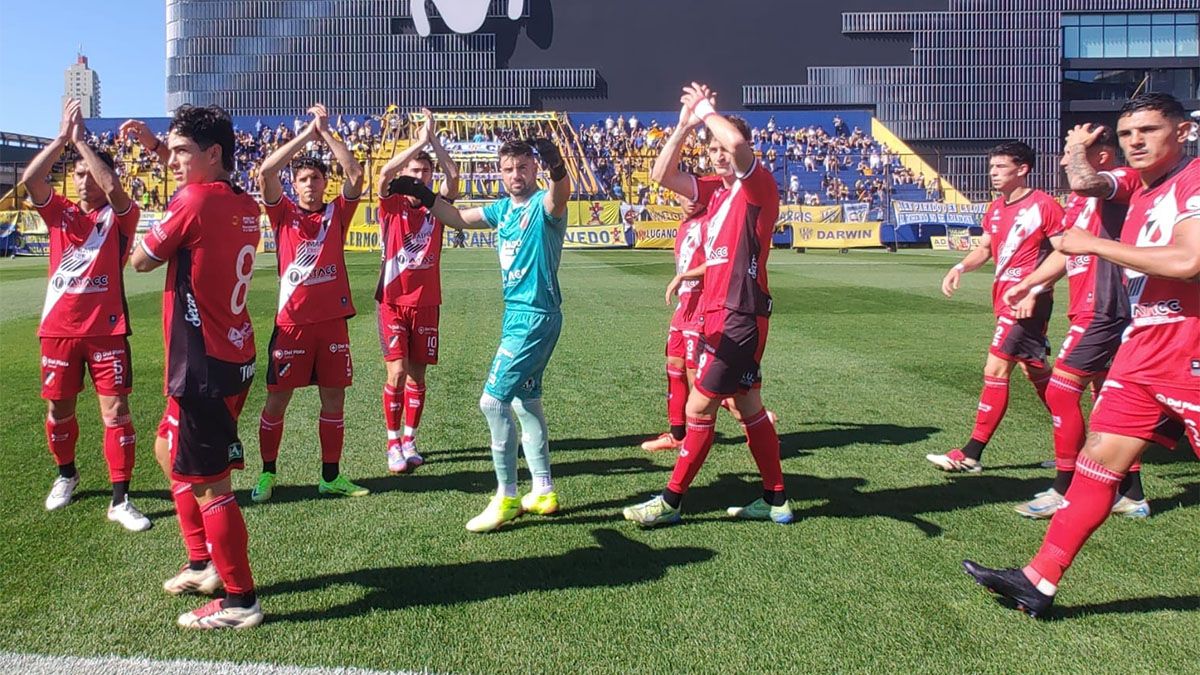 Deportivo Maipú goleó a Atlanta y jugará el Reducido.