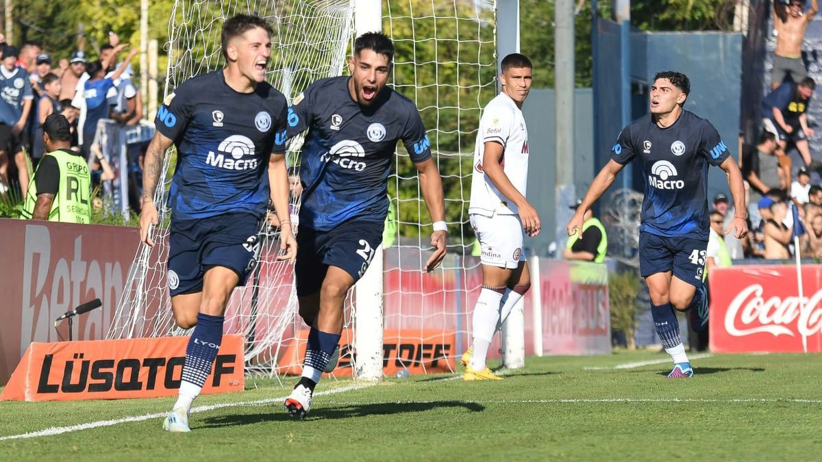 Nicolás Retamar marcó ante Lanús su segundo gol  en Independiente RIvadavia.