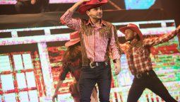 Simona: un show de baile