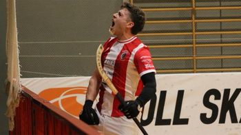 Renzo De la Reta está viviendo un sueño en el competitivo hockey sobre patines de Italia