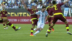 ¡Era penal! Messi