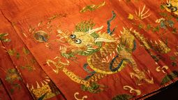 Ni China ni Japón: los únicos 3 países que tienen un dragón en su bandera nacional Ni China ni Japón: los únicos 3 países que tienen un dragón en su bandera nacional