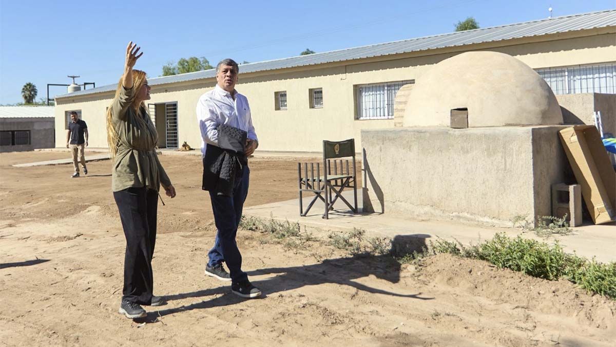 El intendente Daniel Orozco visitó el predio donde se están construyendo un centro de día y la Casa Justina, la primera del país.