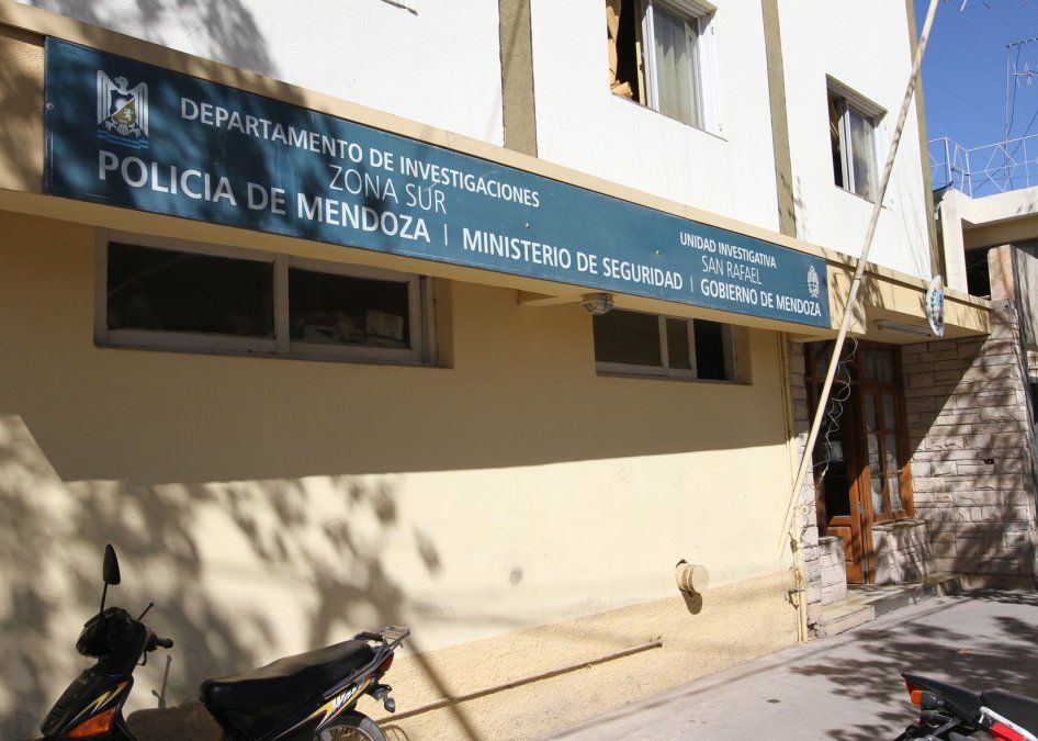 Detuvieron a cuatro hombres por el robo a una familia en Cuadro Benegas