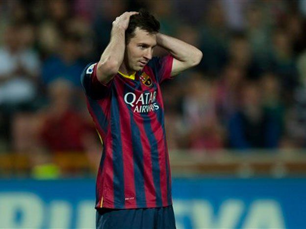 La prensa liquida a Messi en Barcelona