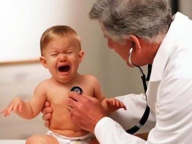 Claves para tranquilizar a los chicos a la hora de visitar al pediatra