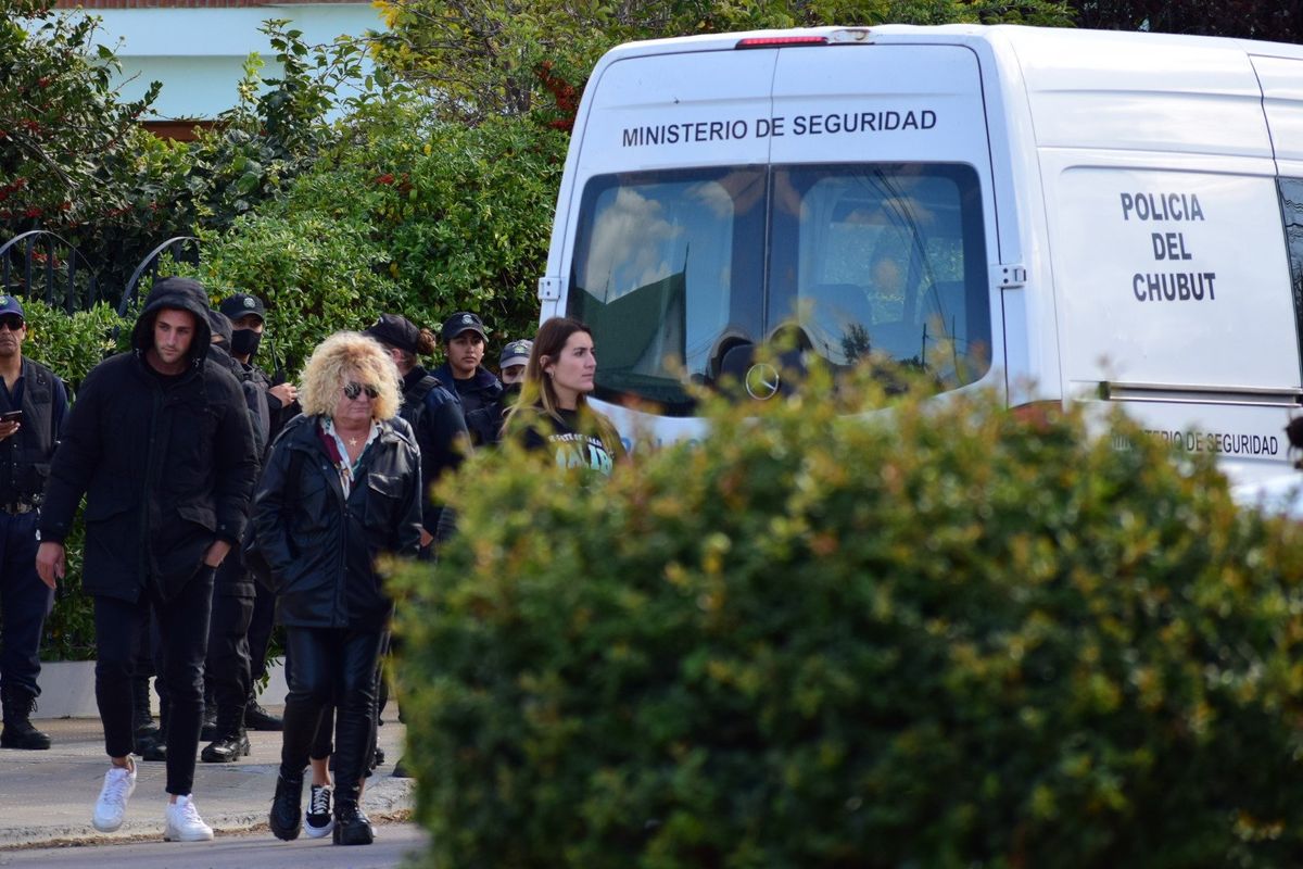 Indignación. Absolvieron a tres acusados de una violación grupal.