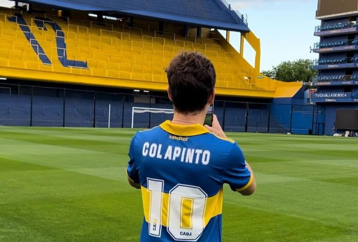 Franco Colapinto en La Bombonera.