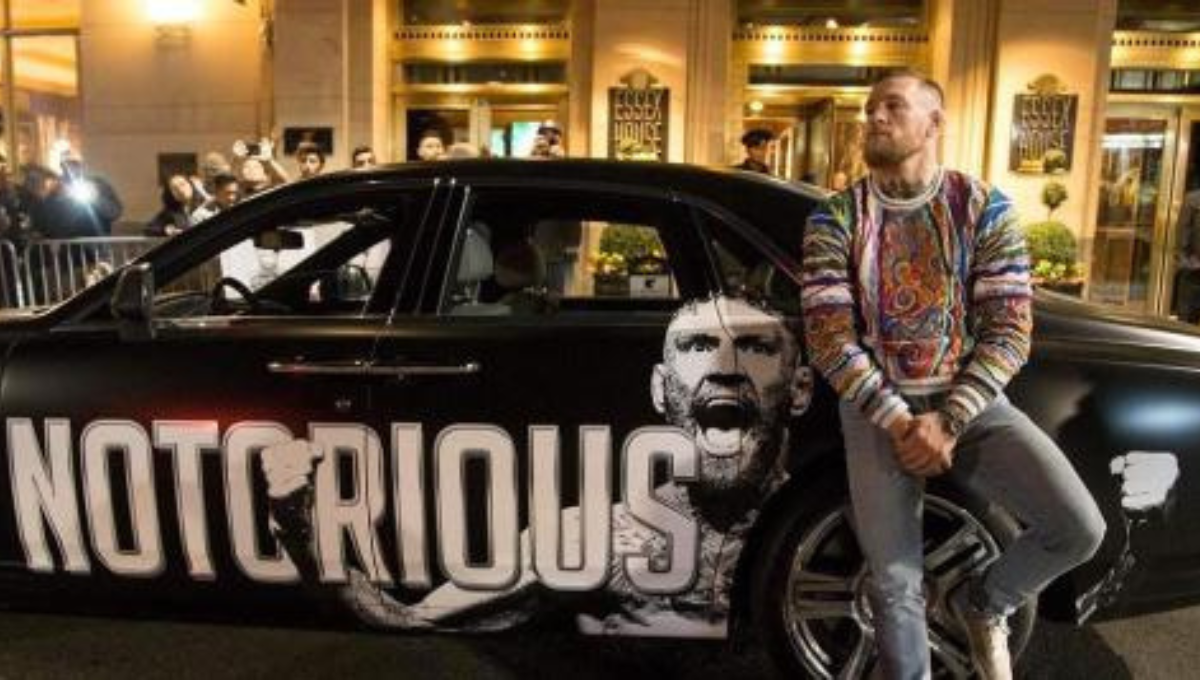 Conor McGregor tiene una gran colección de vehículos: algunos de sus autos y yates. Conor McGregor tiene una gran colección de vehículos: algunos de sus autos y yates.