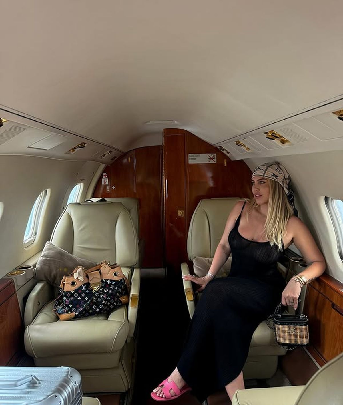 Wanda Nara se despidió de México dejando poco a la imaginación y tuvo que eliminar los comentarios. Wanda Nara se despidió de México dejando poco a la imaginación y tuvo que eliminar los comentarios.