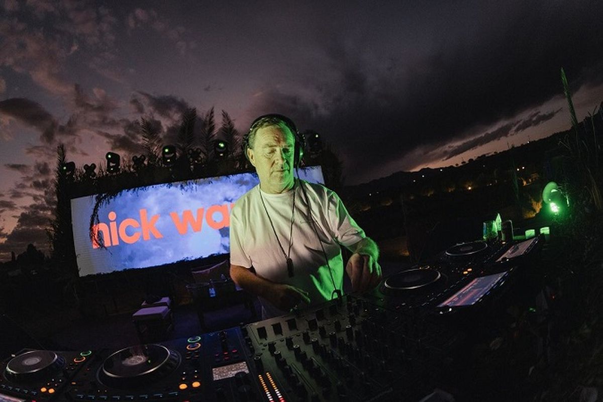 Se presentará el gran Nick Warren en esta nueva edición. Se presentará el gran Nick Warren en esta nueva edición.