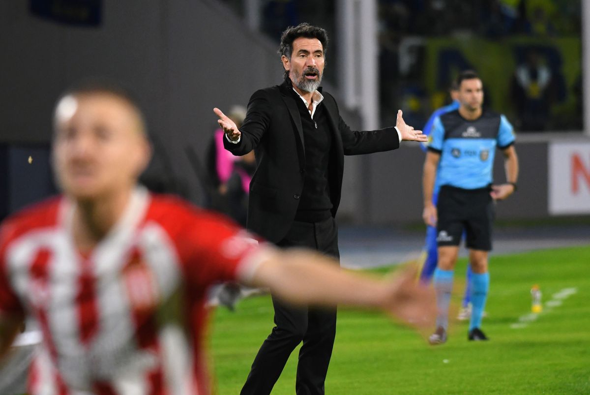 El entrenador Xeneixe elogió a Estudiantes pero consideró que su equipo fue superior. El entrenador Xeneixe elogió a Estudiantes pero consideró que su equipo fue superior.