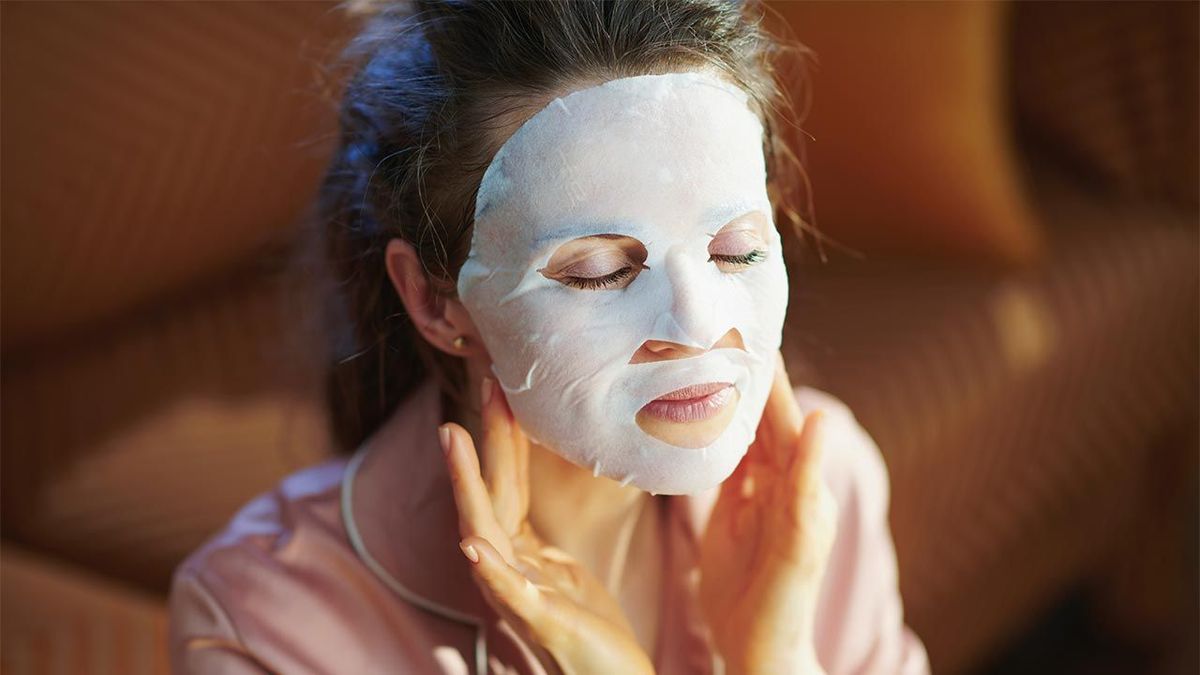 A través de esta mezcla, puedes crear una mascarilla con grandes beneficios. A través de esta mezcla, puedes crear una mascarilla con grandes beneficios.