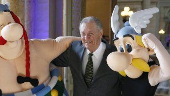 A los 92 años, murió el dibujante, creador de Astérix, Albert Uderzo