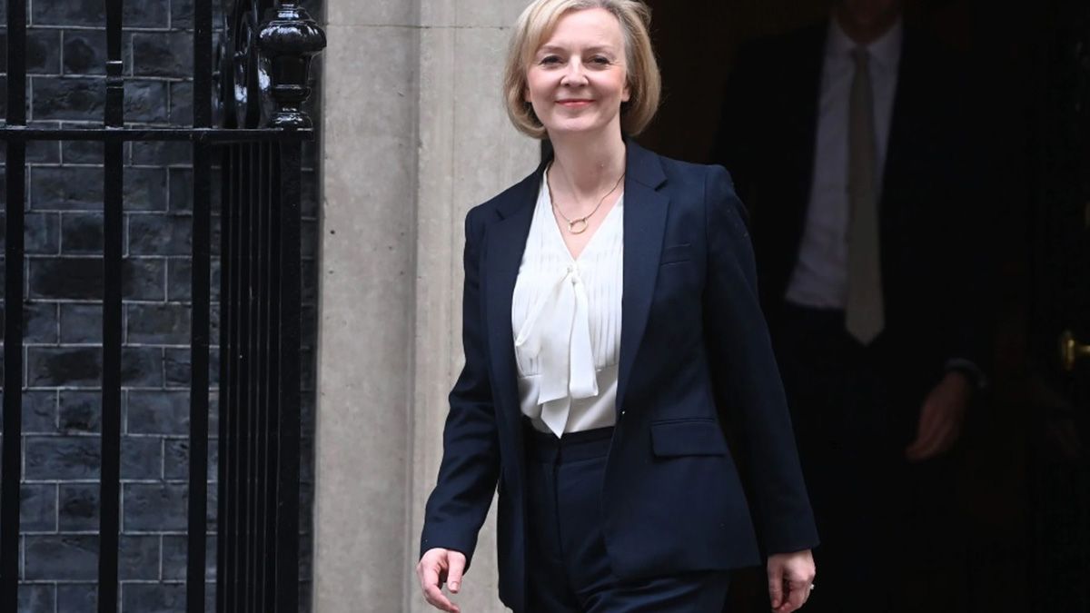 Liz Truss, la ex primera ministra británica solo estuvo 45 días al frente del gobierno y renunció en medio de una crisis económica