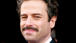 Es la serie más comentada en redes sociales, se estrenan episodios todas las semanas y Prime Video la recomienda como su mejor producción