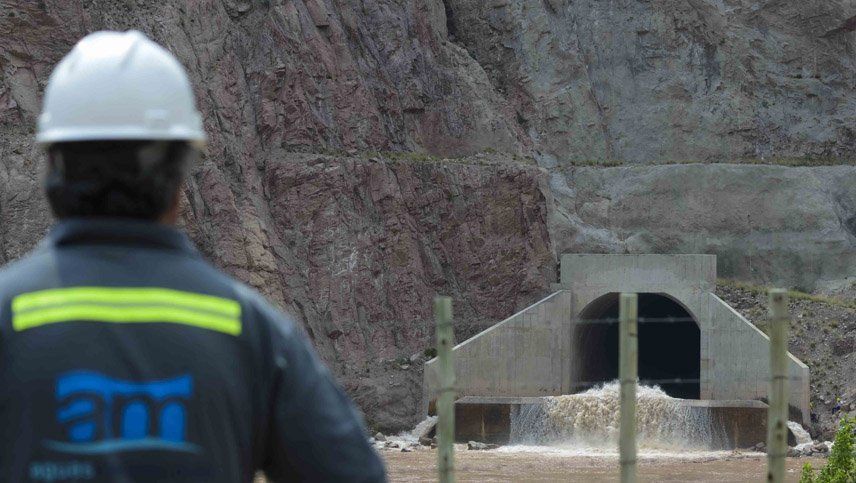 El personal de Hidr&aacute;ulica realizar&aacute; tareas en el dique Potrerillos, el mismo d&iacute;a que AYSAM aprovechar&aacute; para instalar un caudal&iacute;metro.