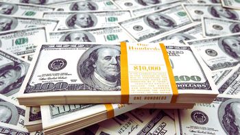 Tras una baja idéntica, el dólar oficial y blue cerraron a igual precio por segundo día consecutivo Tras una baja idéntica, el dólar oficial y blue cerraron a igual precio por segundo día consecutivo