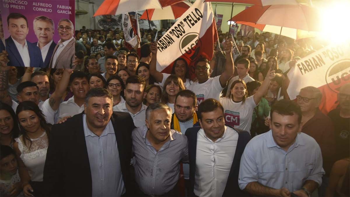 Fabián Tello, Alfredo Cornejo, Francisco Lo Presti y Tadeo García Zalazar, el presidente de la UCR local.