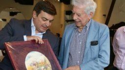 Vargas Llosa fue al Parque San Martín y cenó con Cornejo