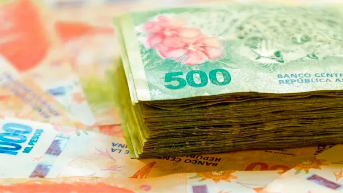 Confirman aumento de casi el 18% y los sueldos de estos trabajadores será de $1.453.678. Confirman aumento de casi el 18% y los sueldos de estos trabajadores será de $1.453.678.