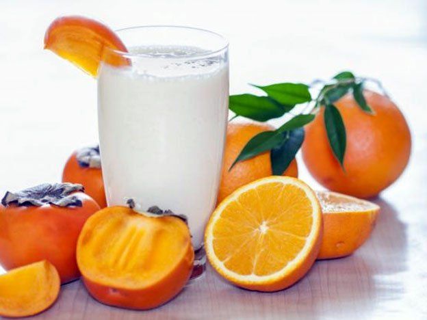 Evitar alimentos como derivados de lácteos y frutas cítricas previene la migraña