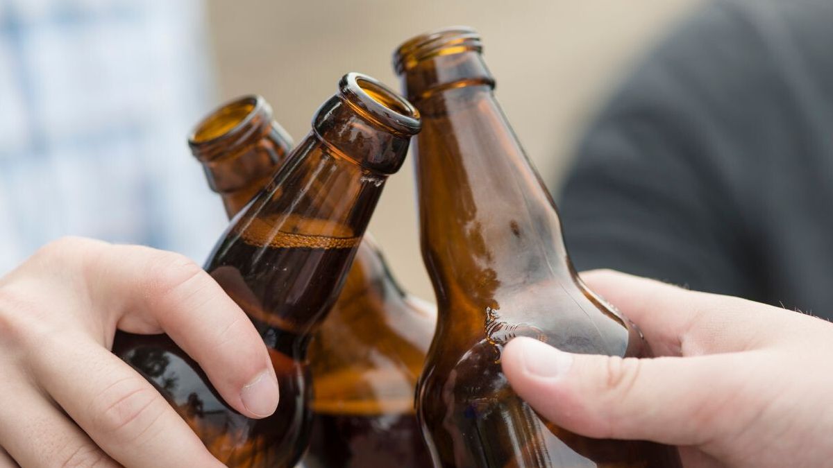 DIY con botella de cerveza para tu hogar.