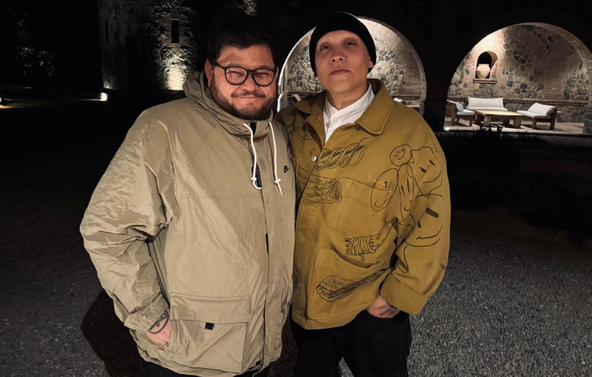 Thiago Bañares de Kotori Sao Pablo Brasil junto a Lucas Canga de Piedra pasillo al fondo de Buenos Aires. Los chefs invitados por Catena Zapata.