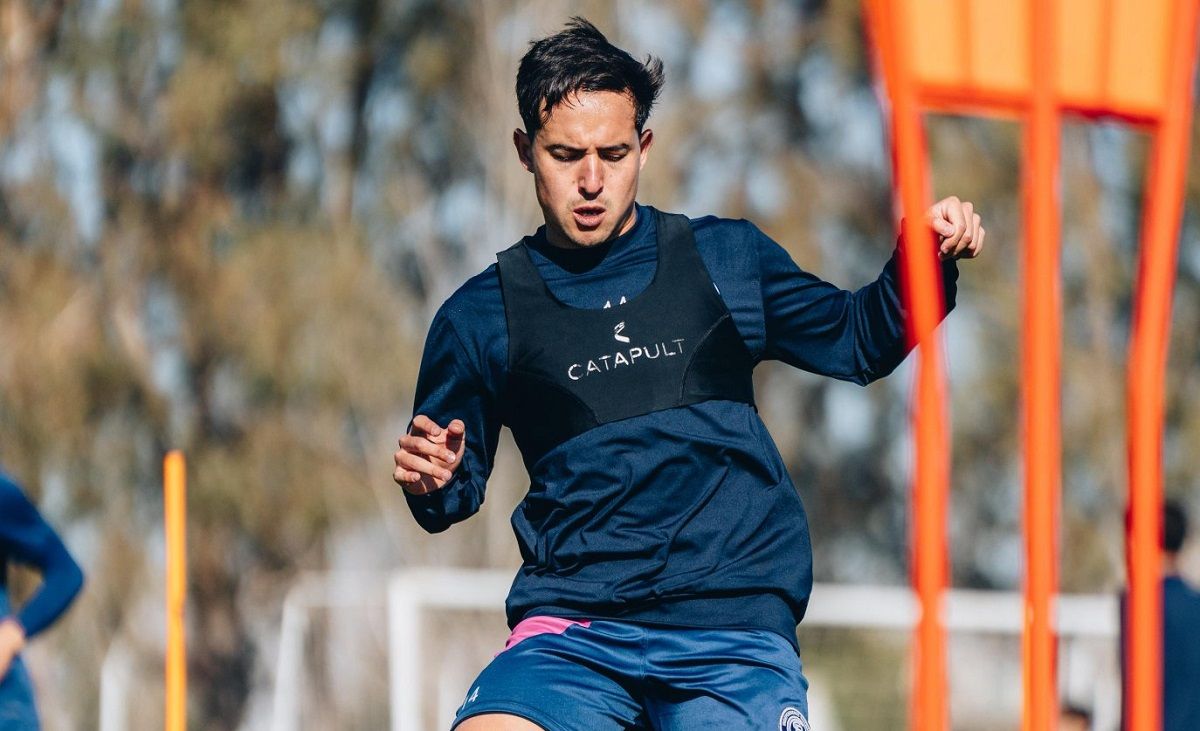 El lateral habló en la previa del viaje a Santa Fe.