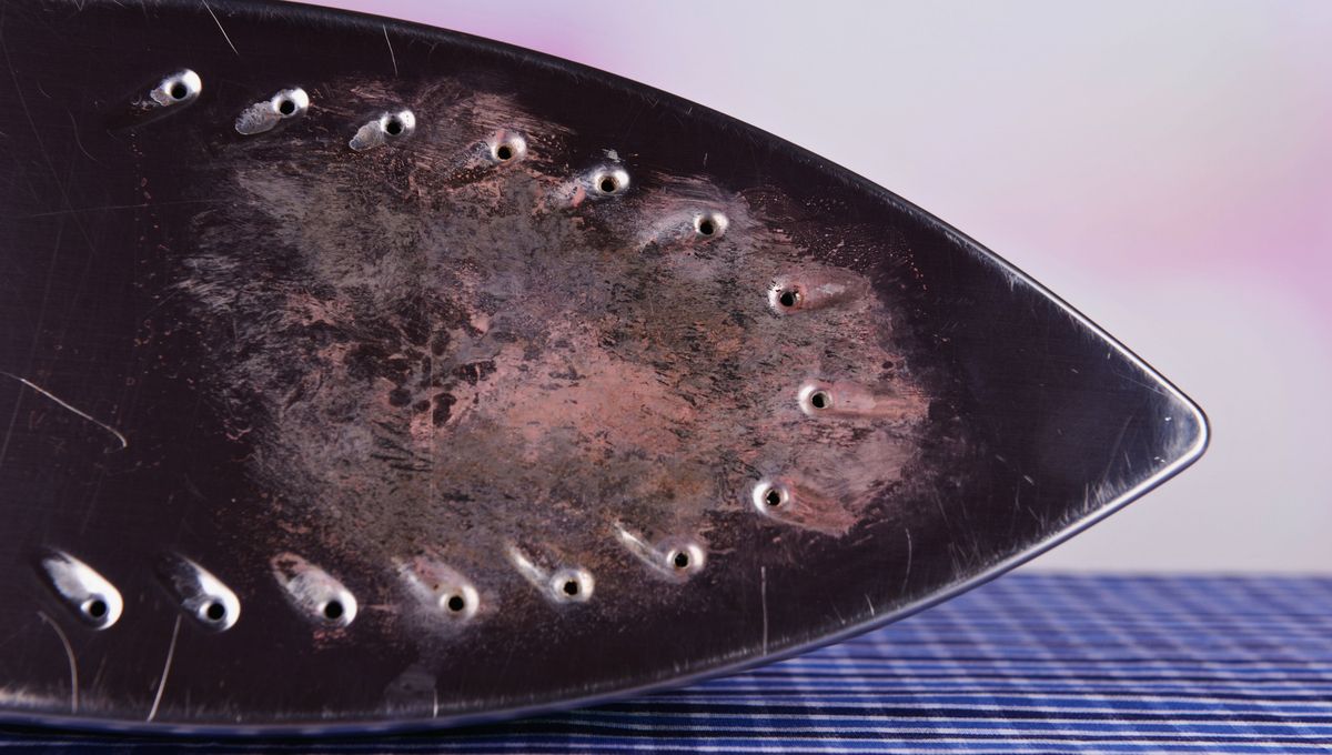 Busca siempre trucos caseros de limpieza que sean seguros y no se realicen con mezclas raras. Busca siempre trucos caseros de limpieza que sean seguros y no se realicen con mezclas raras. 