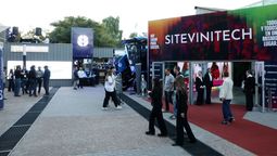 Más de 10.000 personas pasaron por la feria de tecnología vitivinícola Sitevinitech 2026. Imagen:gentileza Sitevinitech. Más de 10.000 personas pasaron por la feria de tecnología vitivinícola Sitevinitech 2026. Imagen:gentileza Sitevinitech.
