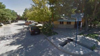 Un policía se atrincheró y amenazó con matarse con su arma