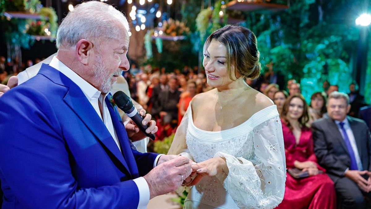 Luiz Inácio Lula da Silva y y Rosángela Janja Silva