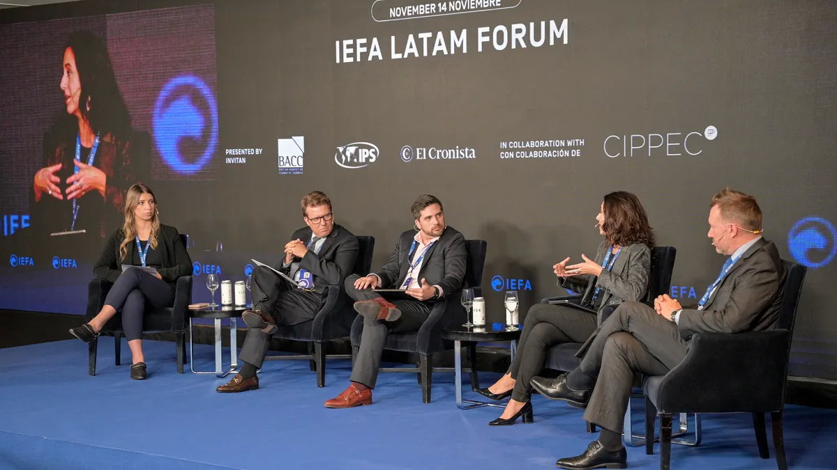 Uno de los paneles de Latam Forum.